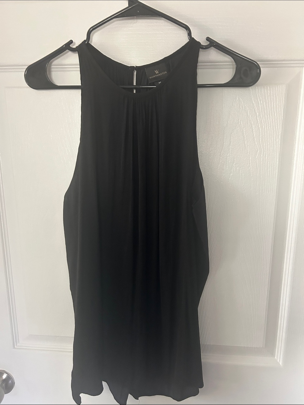 Worthington Black Sleeveless Pleated-Front Tank